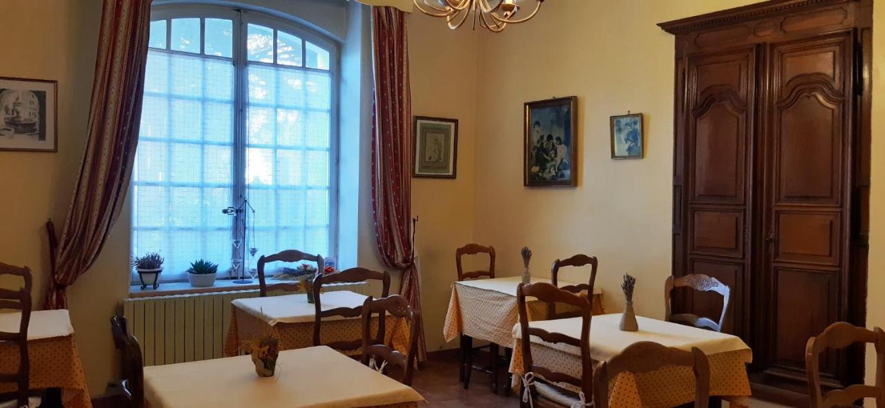 Hotel Le Siecle Mazan Bagian luar foto