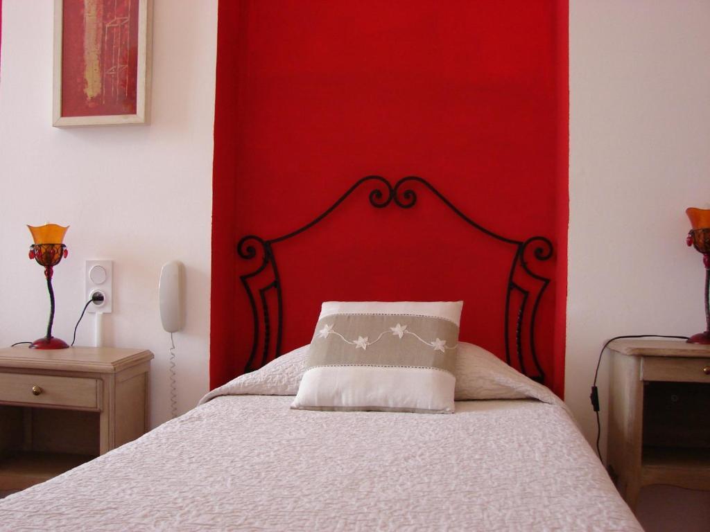 Hotel Le Siecle Mazan Ruang foto